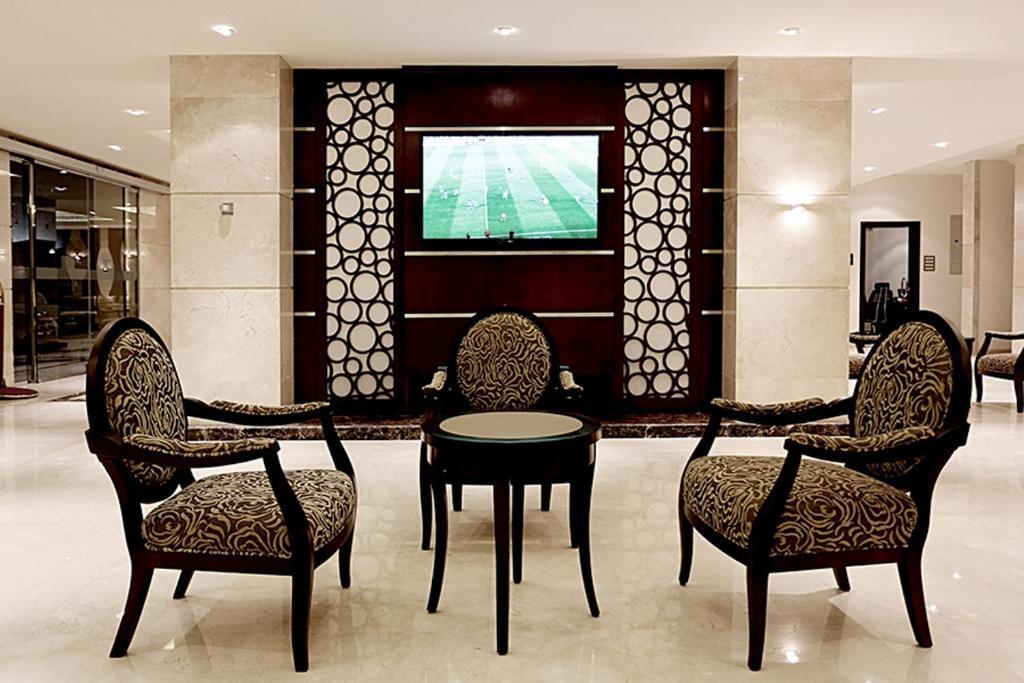 Aswar Hotel Suites Эль-Хубар Экстерьер фото