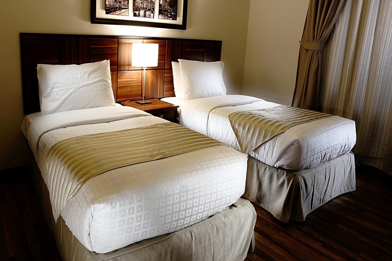 Aswar Hotel Suites Эль-Хубар Экстерьер фото